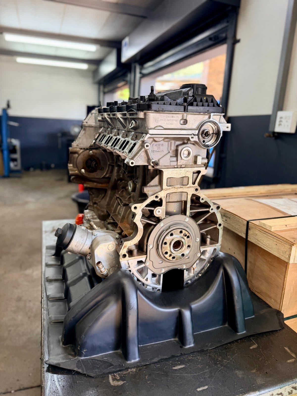 A reconditioned engine long block on a stand at The Engine Shop / Vision Motors, Wonderboom South, Pretoria